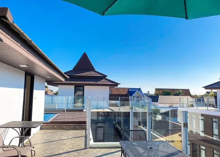 De Luxe Boutique & Rooftop