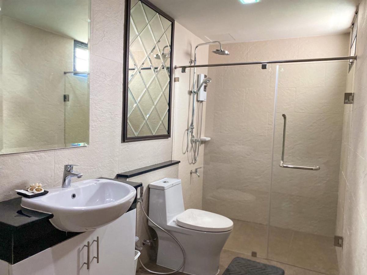 De Luxe Boutique & Rooftop Guest house Chiang Mai